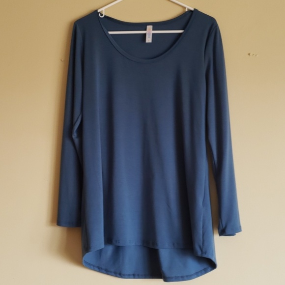 LuLaRoe Tops - Lularoe Large Lynnae